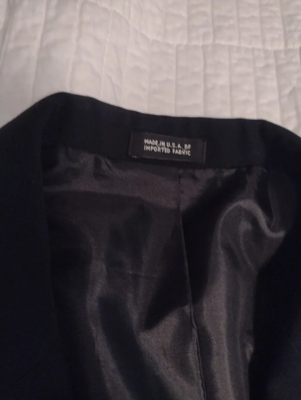 L.L. Bean Mens Black Blazer 42R Fully Lined Two Button Single Vent